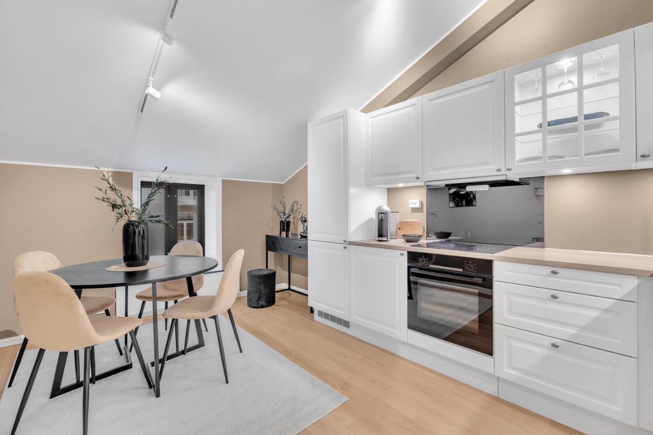 Totalapartments Storgata City Apartments ทรอมโซ ภายนอก รูปภาพ